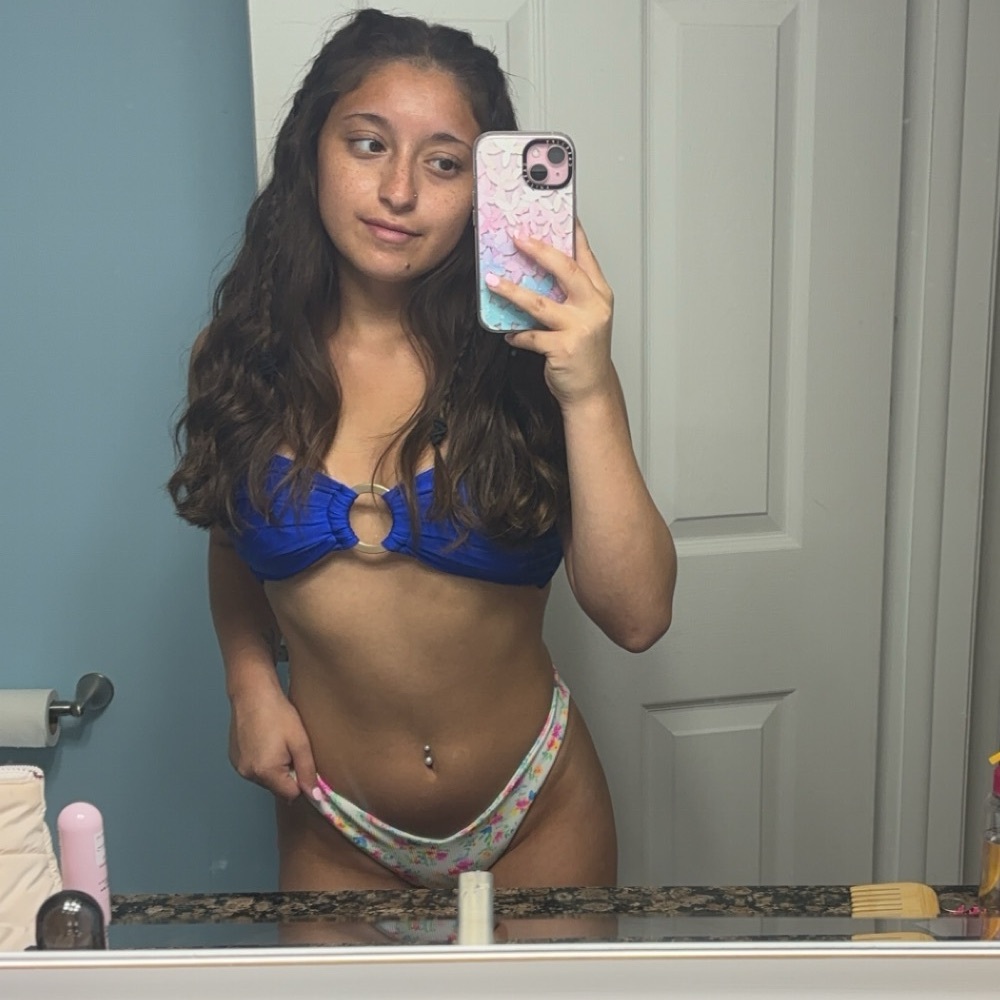 Meet your Posher, Lilly